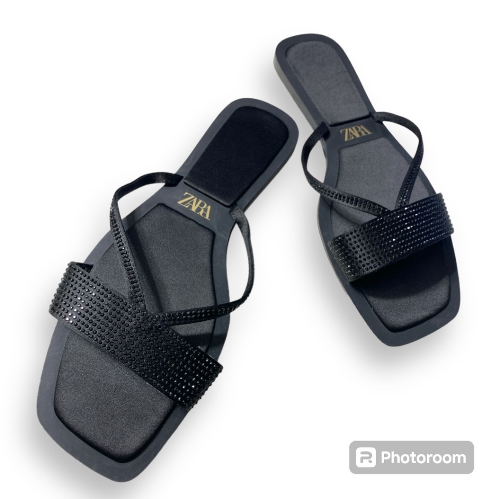 NWOT ZARA-RHINESTONE FLAT BLACK FABRIC SANDALS SIZE 41